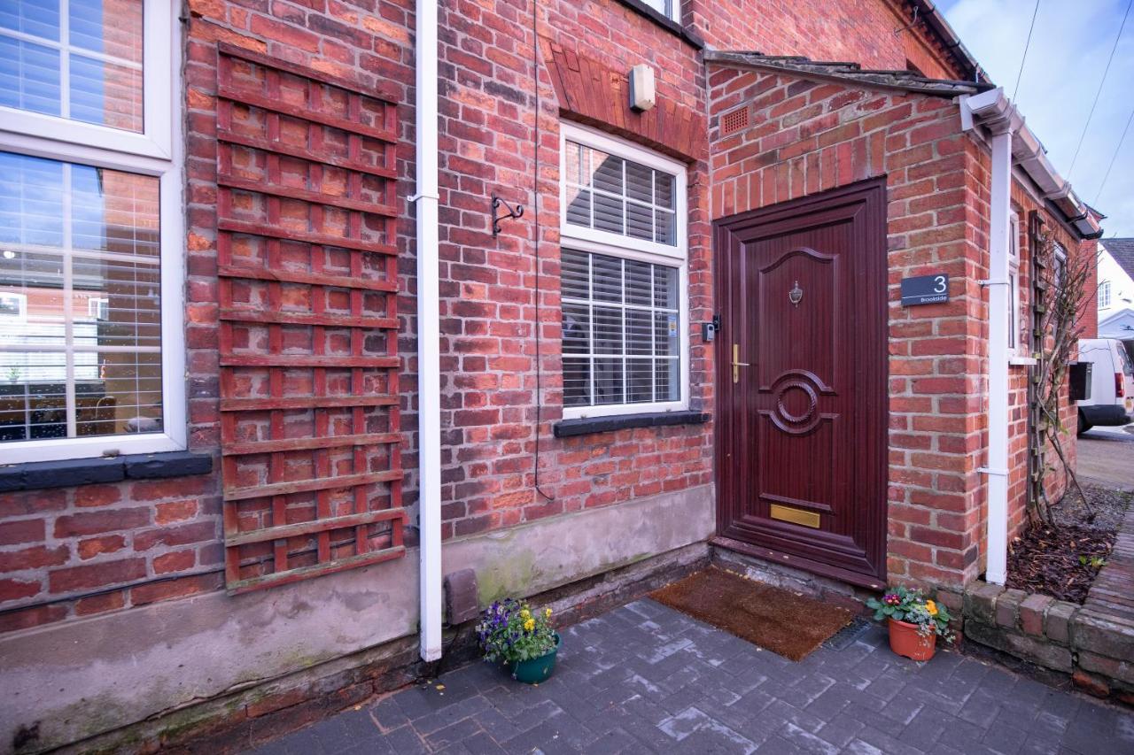 Saltbox Properties- Large!! 3 Bed, 3 Bath House, Parking, Fast Wifi, Town Centre Location! Sleeps 6 애쉬비드라주크 외부 사진