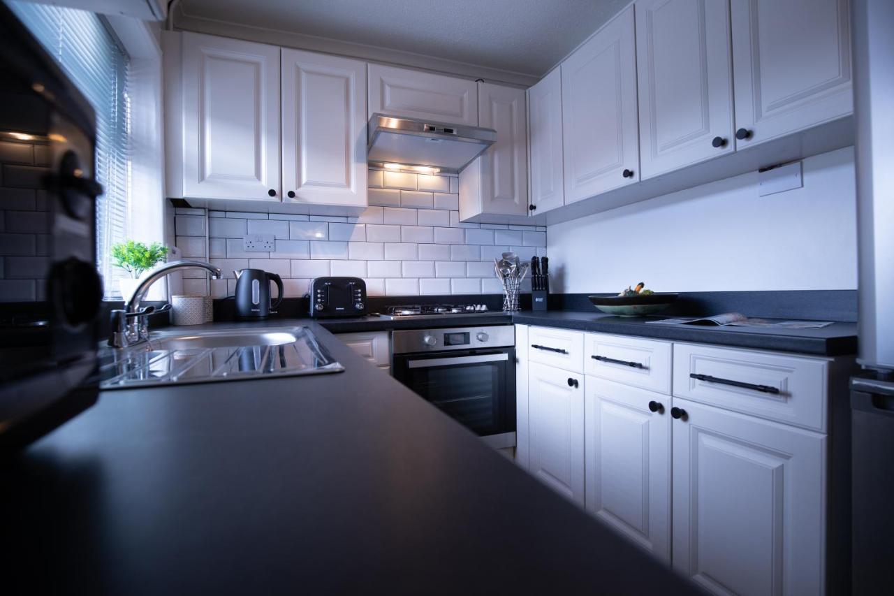 Saltbox Properties- Large!! 3 Bed, 3 Bath House, Parking, Fast Wifi, Town Centre Location! Sleeps 6 애쉬비드라주크 외부 사진