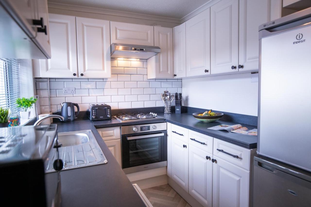 Saltbox Properties- Large!! 3 Bed, 3 Bath House, Parking, Fast Wifi, Town Centre Location! Sleeps 6 애쉬비드라주크 외부 사진
